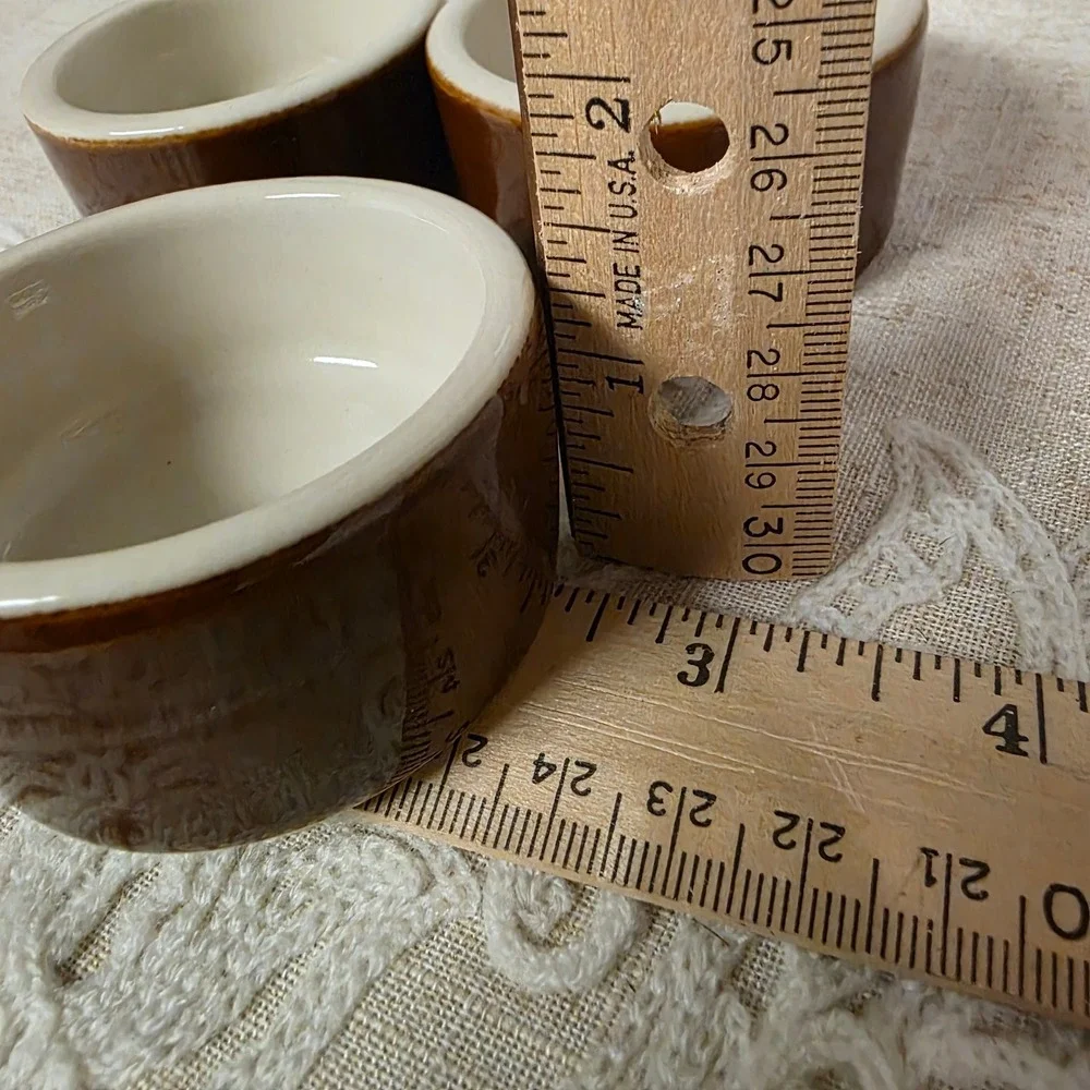 Hull Pottery brown measurements detailed